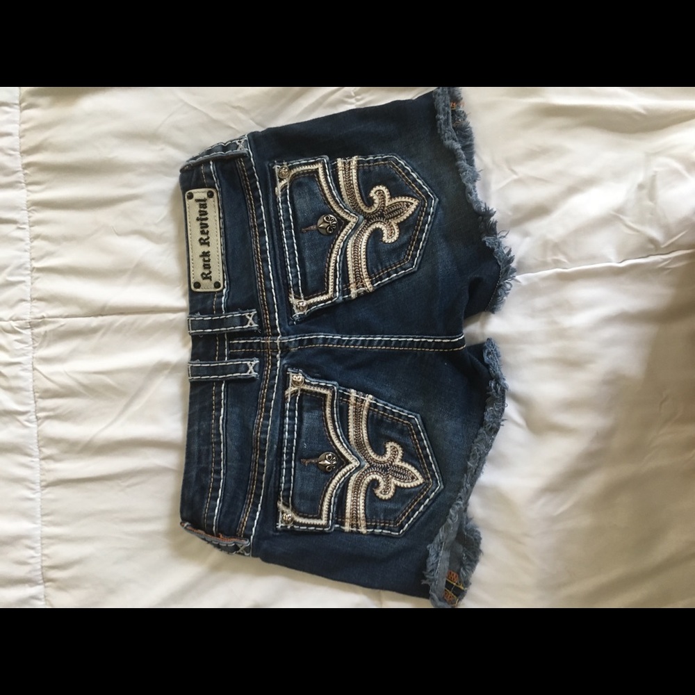 Gorgeous Rock Revival shorts